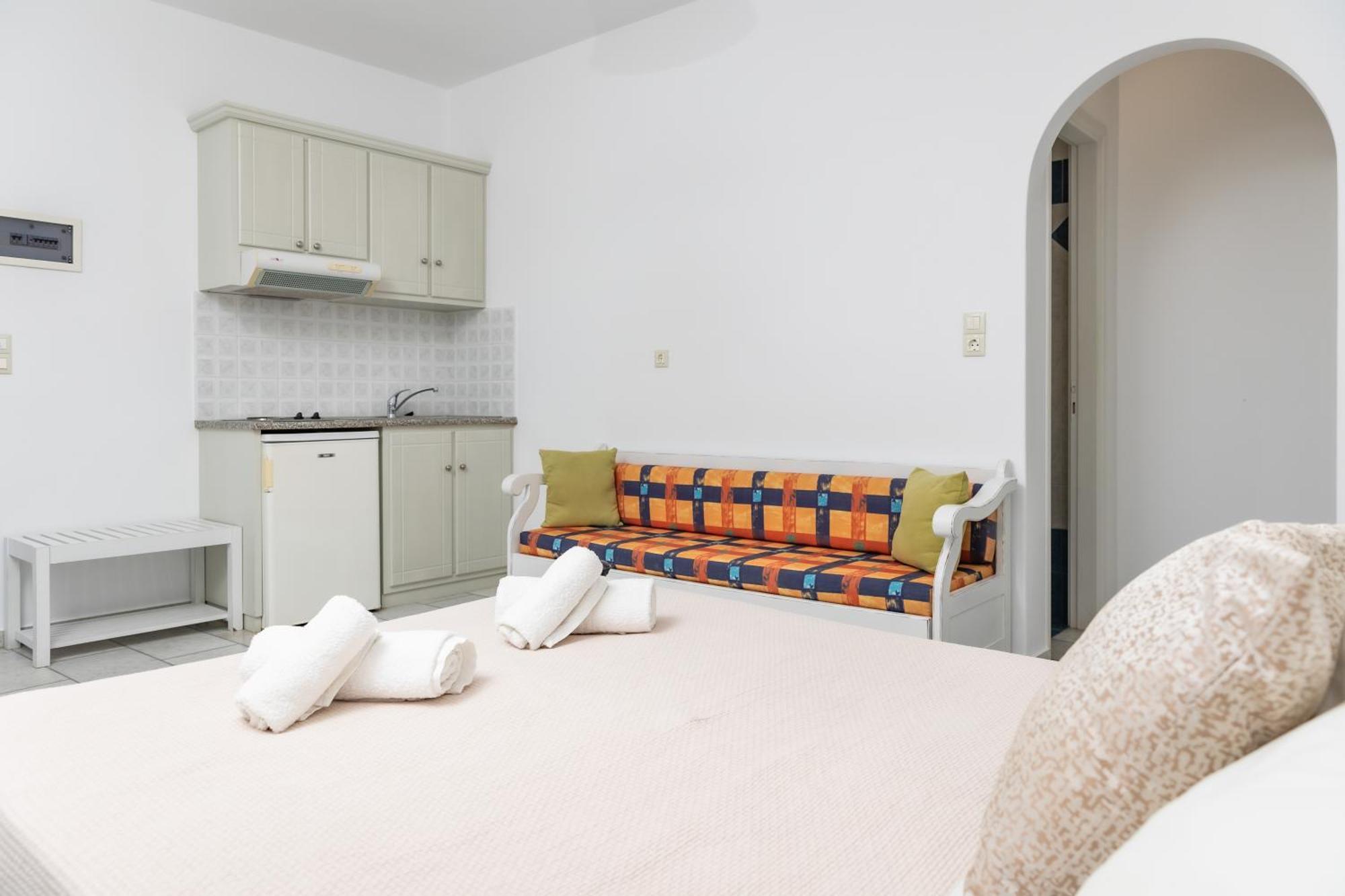 Depis Studios & Apartments Naxos City Ngoại thất bức ảnh